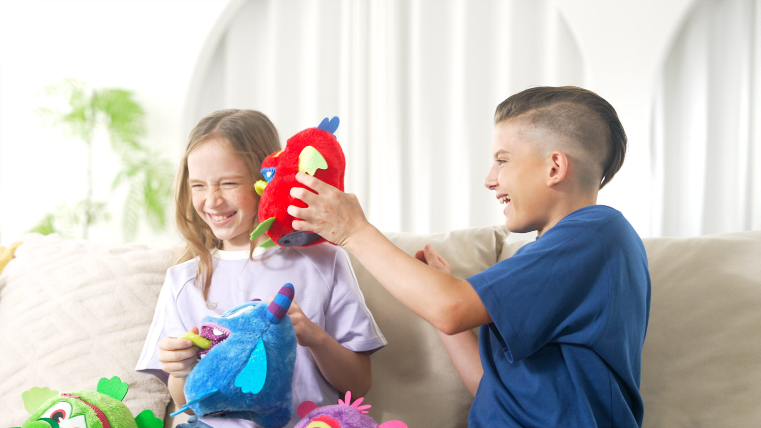 88396 interaktivt gosedjurs monster